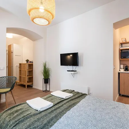 Apartment Pop Art In The Heart Of *
