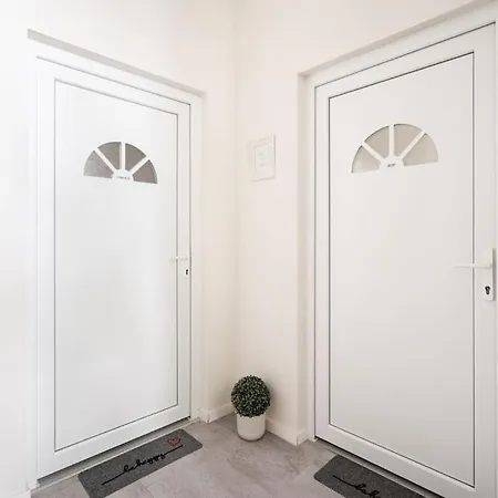Pop Art In The Heart Of Appartement Boedapest