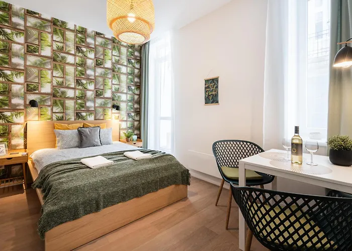 Apartment Pop Art In The Heart Of *
