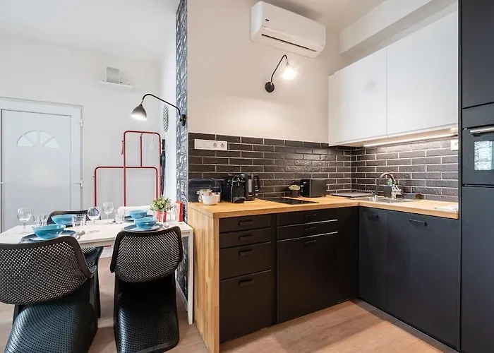 Apartment Pop Art In The Heart Of Budapest